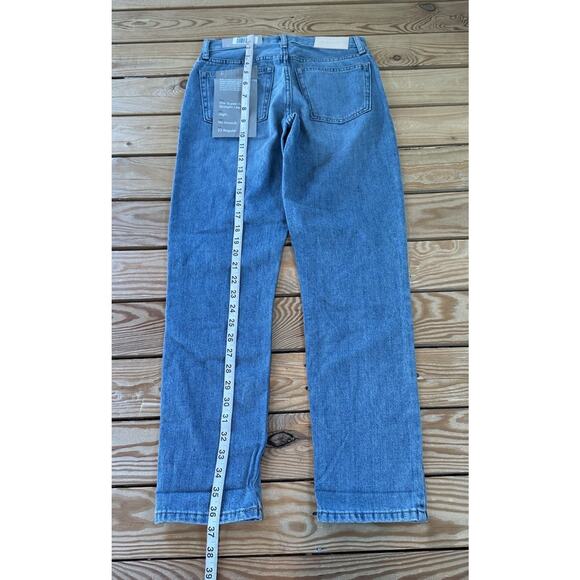 NWT Everlane Relaxed Straight Leg Jeans Size 23 Women’s Blue Super Soft - Picture 7 of 10